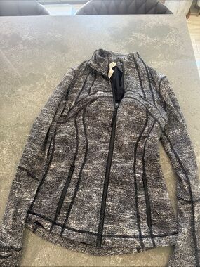 Women's Black & Gray Zip-Front Active Jacket